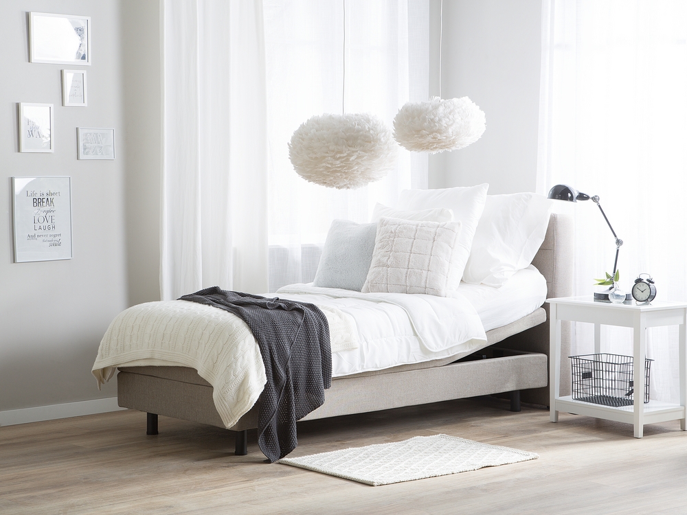 ¿Qué es un colchón antiescaras y cómo funciona en una cama articulada?