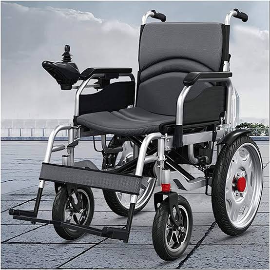 Sillas de ruedas con motor para acompañante: movilidad y comodidad garantizadas